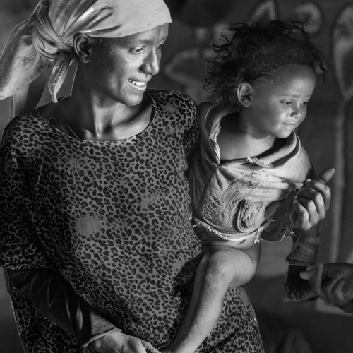 PRIX D'HONNEUR Manfred Mueller Hadeye Femme et Enfant Ethiopie